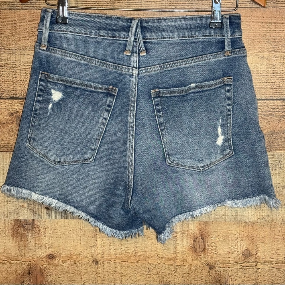 Good American High Rise Cheeky Button Fly Denim Shorts 2/26 - Picture 2 of 12
